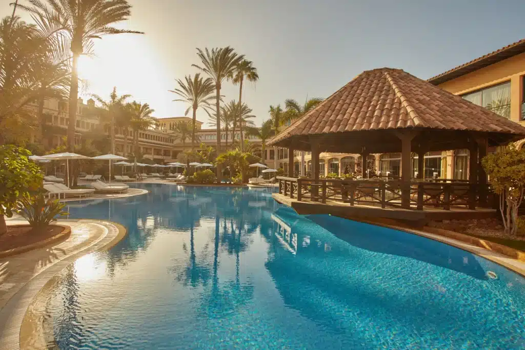 Secrets Bahía Real Resort & Spa Pool