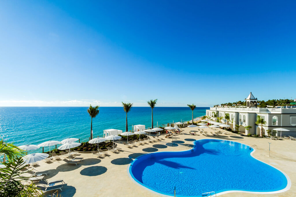 Royal Palm Resort & Spa Pool