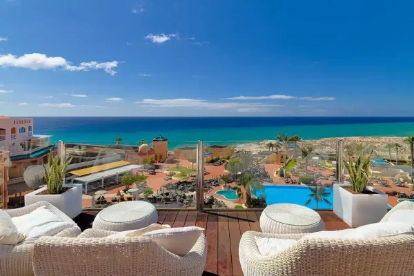 H10 Playa Esmeralda Parrots Bar Terrace 2